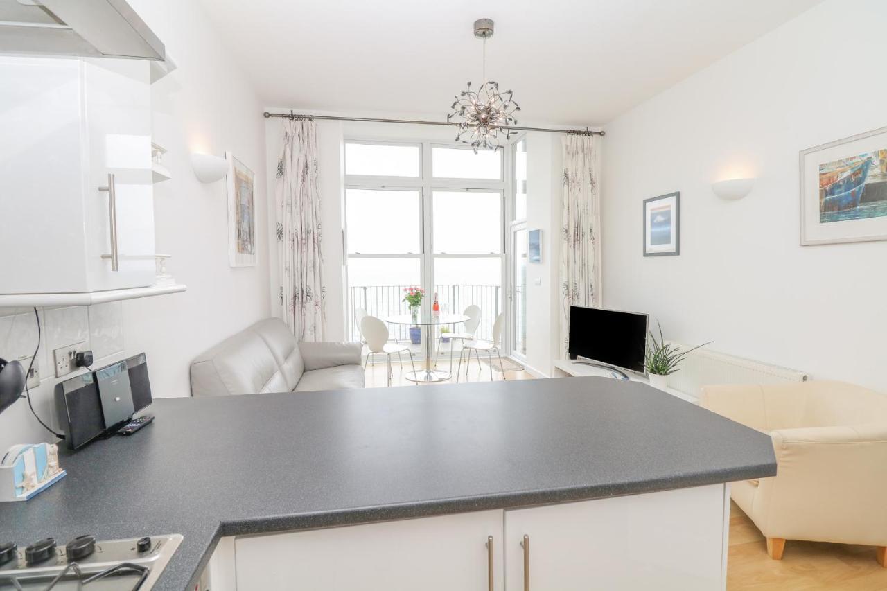 Appartement Oceans Side à Ilfracombe Extérieur photo