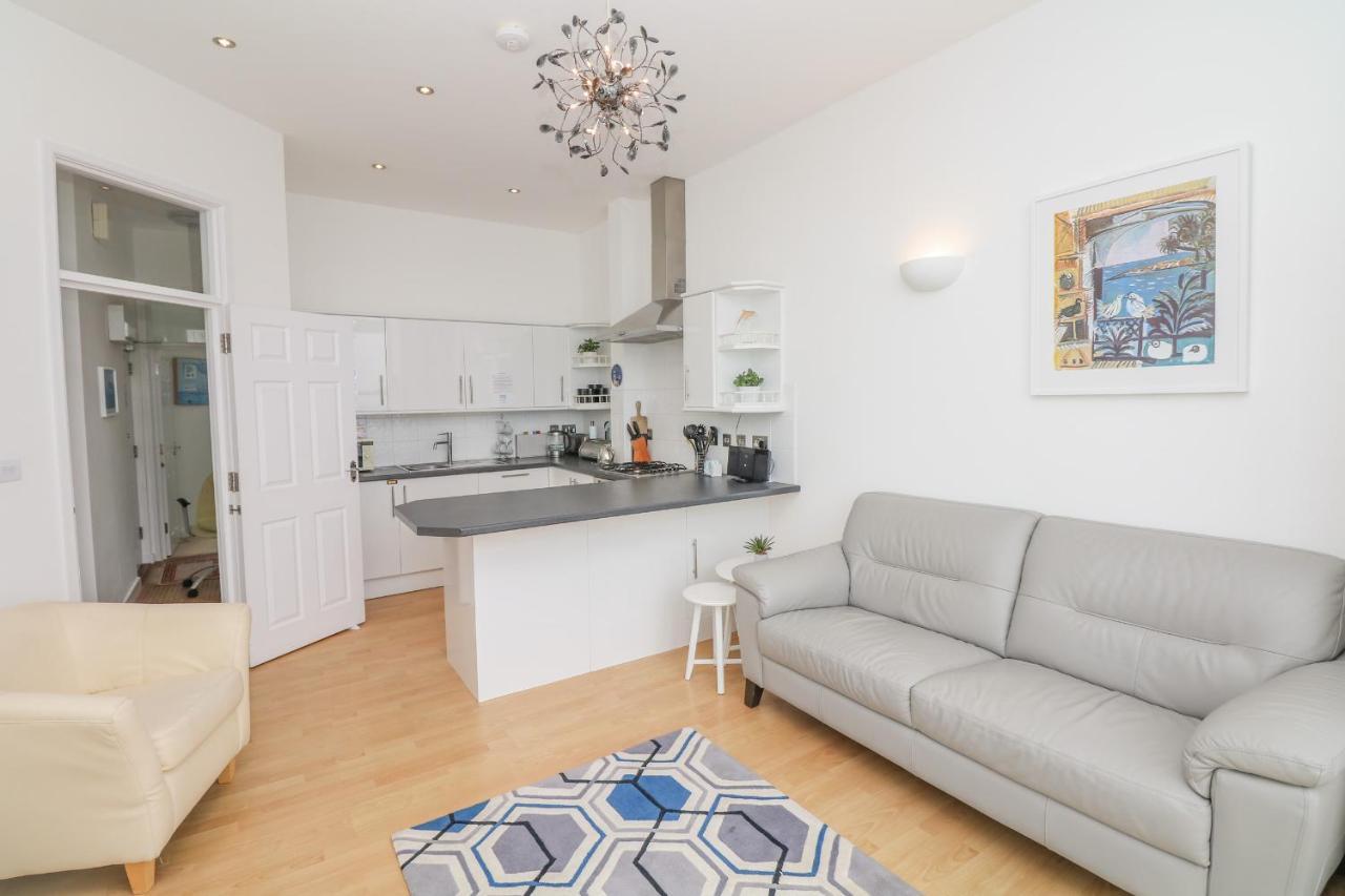 Appartement Oceans Side à Ilfracombe Extérieur photo