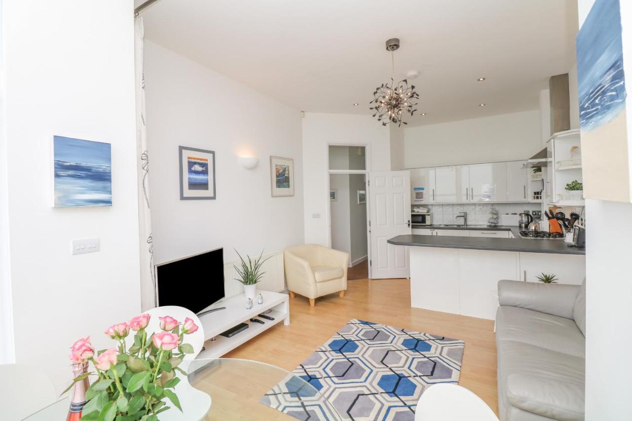 Appartement Oceans Side à Ilfracombe Extérieur photo