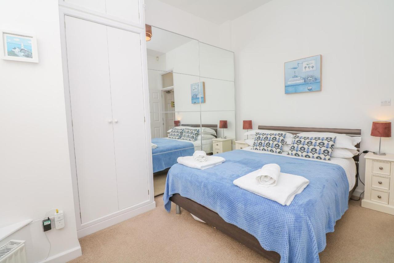Appartement Oceans Side à Ilfracombe Extérieur photo