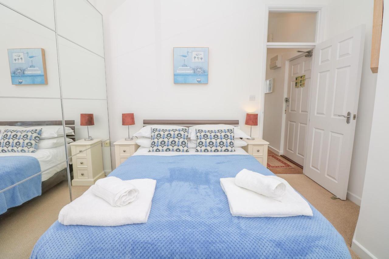 Appartement Oceans Side à Ilfracombe Extérieur photo